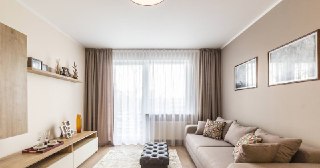 Натяжной потолок в гостиную Тутаев, цена от 6504 руб.